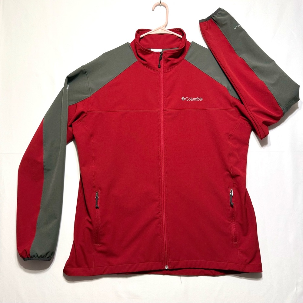 NEW Columbia Men's Performance Omni Shield Jacket in Red and Gray Size L Perfect